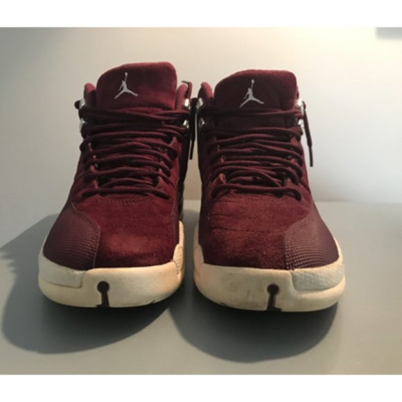 Air Jordan 12 Retro 'Bordeaux' Size 9.5 - Picture 9 of 14